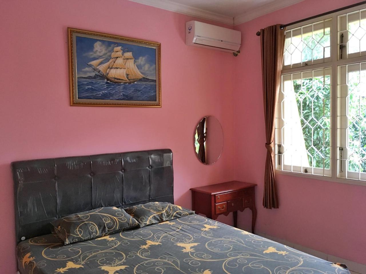 Cendana Mulia Hostel Bogor Esterno foto